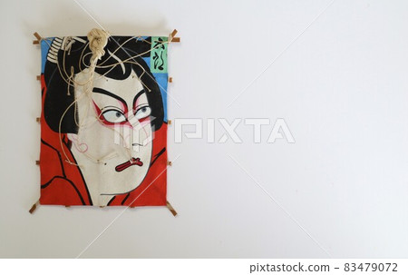 繪有歌舞伎介六的微型風箏 83479072