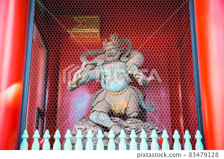 Tokyo Asakusa Temple Kaminarimon Wind God Statue Tokyo Asakusa Temple Kaminarimon Wind God Statue 83479128