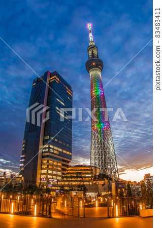 東京晴空塔彩虹彩燈 東京晴空塔彩虹彩燈 83483411