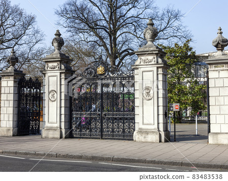 Victoria Gate at Kew Gardens in London 83483538