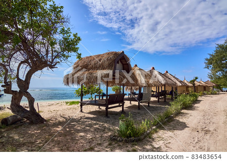 Tropical bungalow - traditional house which use natural material 83483654