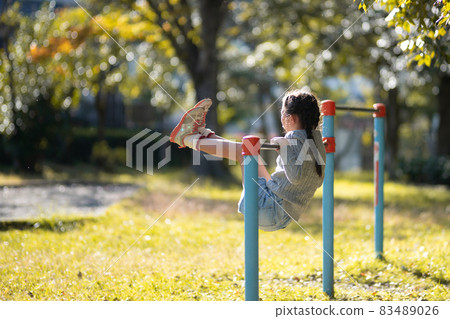 Child practicing upside-down 83489026