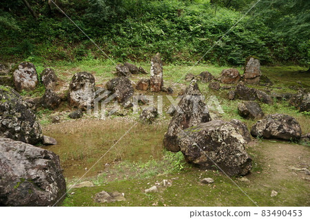一乘谷朝倉遺址的湯堂野庭園遺址 一乘谷朝倉遺址的湯堂野庭園遺址 83490453