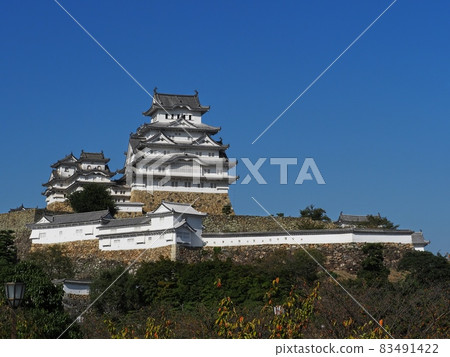 Himeji Castle, a national treasure, Himeji Castle in early autumn 2021 Himeji Castle, a national treasure, Himeji Castle in early autumn 2021 83491422