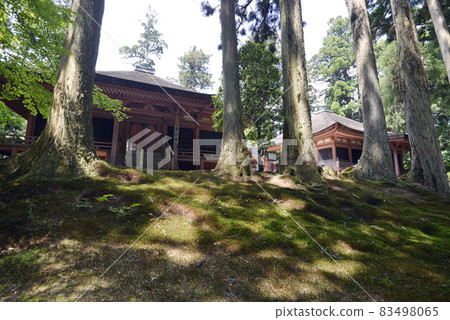 滋賀縣大津市比叡山延歷寺西塔二內堂 83498065