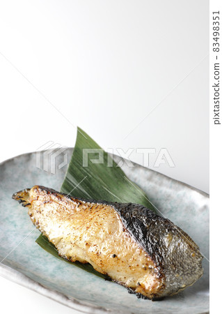 Taken with a white background of sablefish grilled with fat and a delicious grilled sablefish 83498351