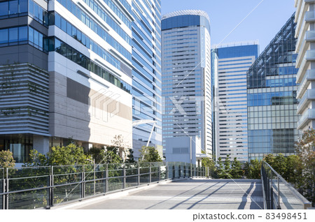 Scenery of buildings around Toyosu, Tokyo 83498451