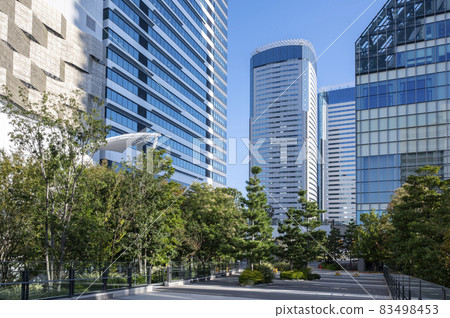 Scenery of buildings around Toyosu, Tokyo 83498453