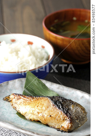 Saikyo-yaki of sablefish with grilled texture that looks delicious with fat, miso soup with trefoil, breakfast, set meal Saikyo-yaki of sablefish with grilled texture that looks delicious with fat, miso soup with trefoil, breakfast, set meal 83498577