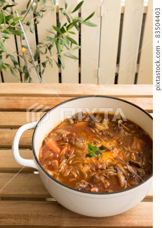 Cooking photo: Beef stew in enamel pot Cooking photo: Beef stew in enamel pot 83504403