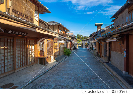 Townscape around Kyoto Sanningzaka Ninenzaka Townscape around Kyoto Sanningzaka Ninenzaka 83505631