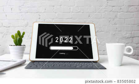 Loading year 2022 for start new business and new life. Waiting for new year. 83505802