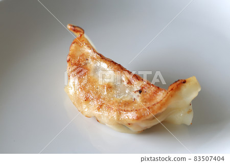 Gyoza  83507404