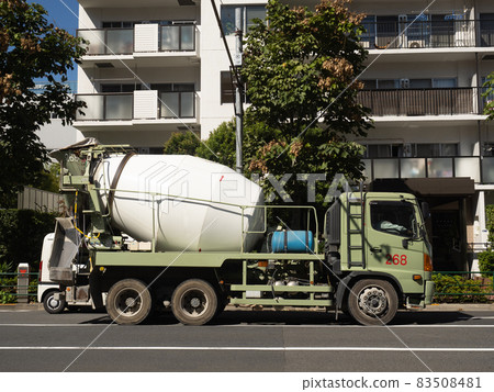 Concrete mixer car Concrete mixer car 83508481