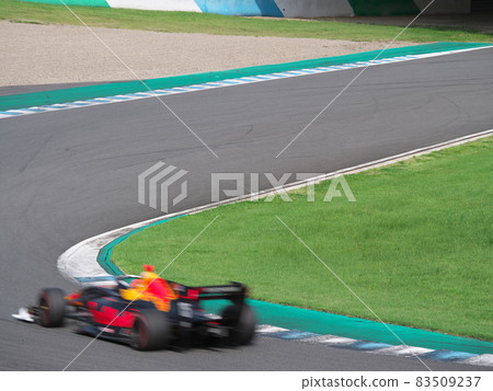 方程式賽車 83509237