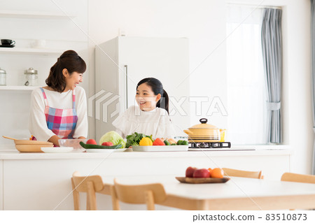 父母和孩子的廚房 83510873