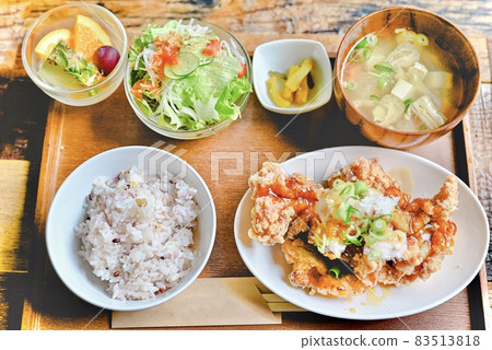 Fried fried chicken set Fried fried chicken set 83513818