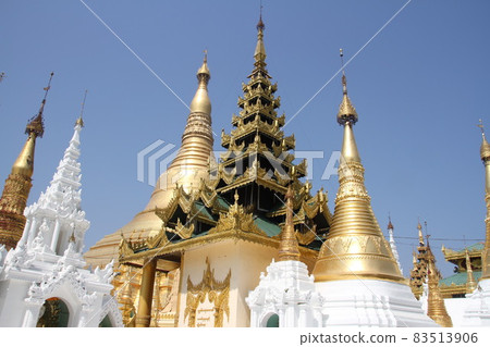 Shwedagon Pagoda 83513906