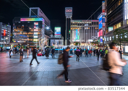 《東京》錦系町車站前街景 《東京》錦系町車站前街景 83517344