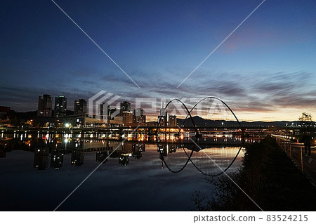 加普川黎明風光 83524215