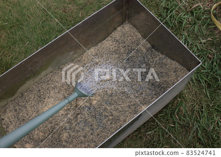 Rice husk charcoal blur fertilizer making 83524741