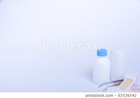 First aid kit 83526542