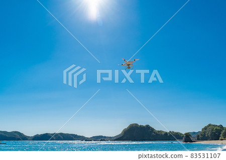 Drone, sea and blue sky 83531107