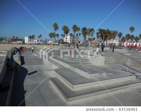 Skate Park 83536981