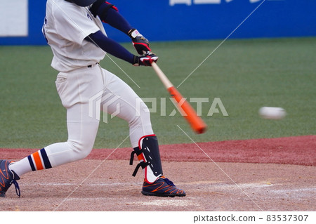 Fourth batter Fourth batter 83537307