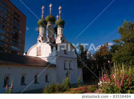 Exterior view to Dormition Church, Nizhny Novgorod, Russia Exterior view to Dormition Church, Nizhny Novgorod, Russia 83538484