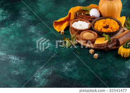 Ingredient for cooking pumpkin pie Ingredient for cooking pumpkin pie 83541477