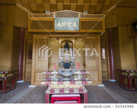 Okinawa Naha Kume Shiseibyo (Kouko Mausoleum) / Shiseibyo, Naha, Okinawa, Japan 83542946