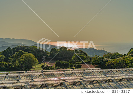 在瀨戶內海的日落 在瀨戶內海的日落 83543337