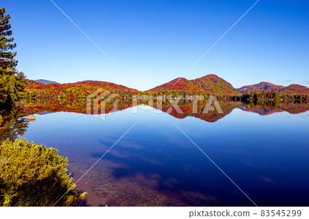 Lac Superieur, Mont tremblant, Quebec, Canada Lac Superieur, Mont tremblant, Quebec, Canada 83545299