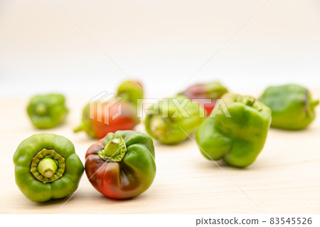 Peppers scattered apart 83545526