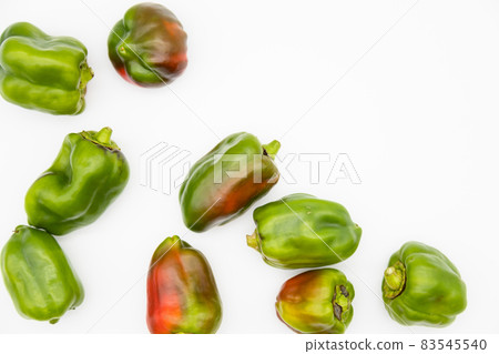 Peppers scattered apart Peppers scattered apart 83545540