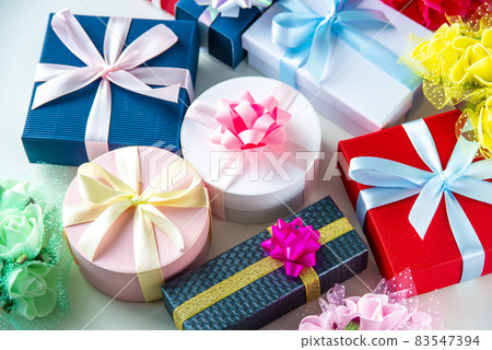 Present image Present image 83547394