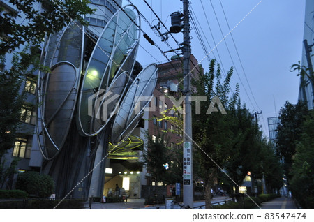 大江戶線飯田橋站/渡邊誠 83547474