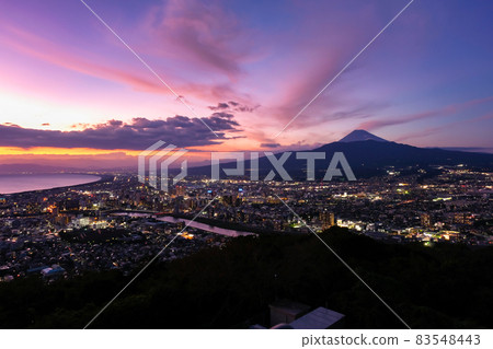 Mt. Fuji and the cityscape at dusk from Kanukiyama Park, Numazu City, Shizuoka Prefecture 83548443