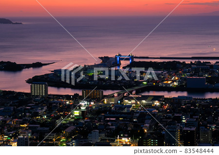 Numazu Port and cityscape at dusk from Kanukiyama Park, Numazu City, Shizuoka Prefecture 83548444