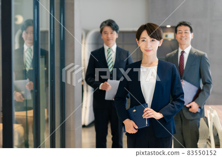 辦公室商務人士 圖片合作:WEEK Shibadaimon(Sun Frontier Fudousan) 辦公室商務人士 圖片合作:WEEK Shibadaimon(Sun Frontier Fudousan) 83550152