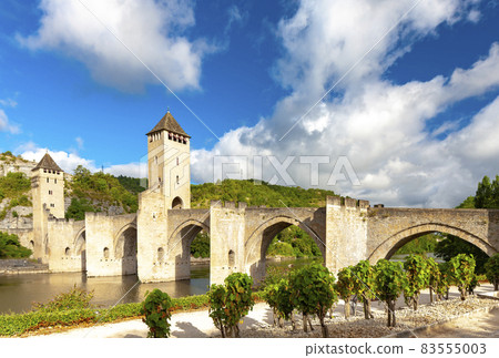 Pont Valentre across the Lot River in Cahors south west France Pont Valentre across the Lot River in Cahors south west France 83555003