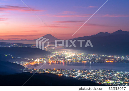 《長野縣》富士山和諏訪湖的黎明/高寶知高原 《長野縣》富士山和諏訪湖的黎明/高寶知高原 83558057