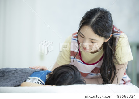 Sleeping 83565324