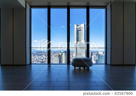 [Kanagawa Prefecture] The Tower Yokohama Cityscape of Yokohama seen from the observation room of Kitanaka 83567900