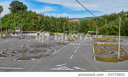 8-shaped course and S-shaped curve, driving school image, driving school image 8-shaped course and S-shaped curve, driving school image, driving school image 83570602