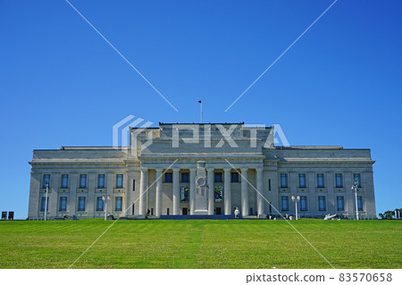 New Zealand · Auckland 83570658