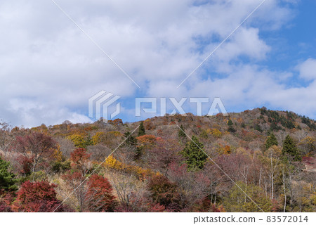 Ch'useiyama高原在秋天 83572014