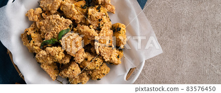 鹽酥雞 台灣 小吃 美食 Taiwanese popcorn chicken 台湾風唐揚げ 83576450
