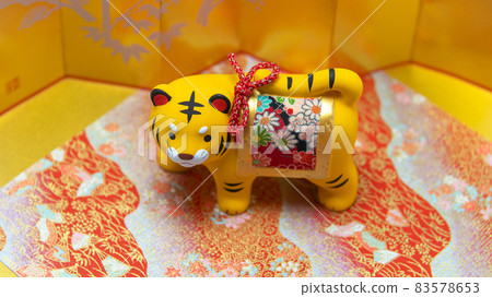 New Year's decoration Zodiac tiger background Japanese style New Year's decoration Zodiac tiger background Japanese style 83578653